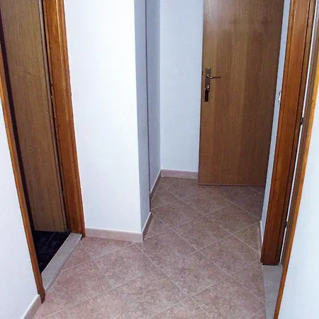 Kneza 167b Daire Brna